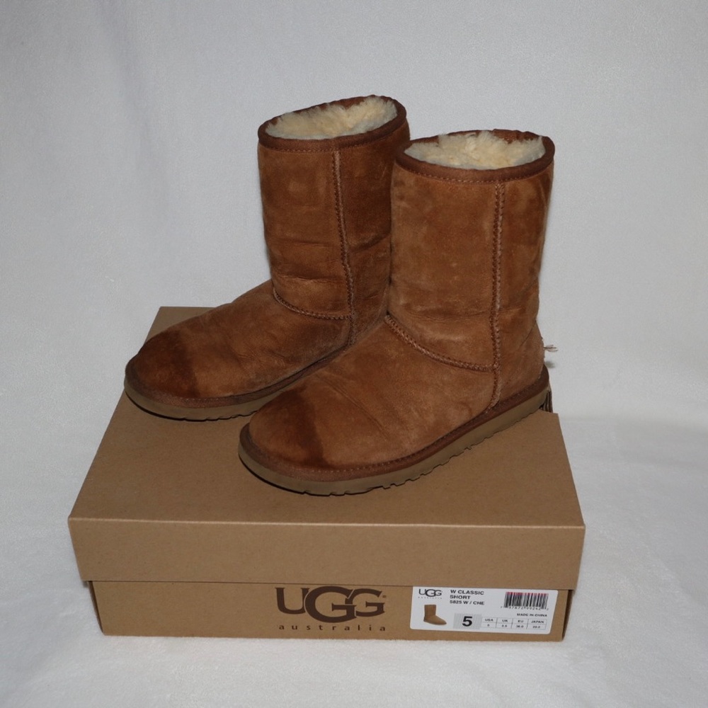 UGG Australia Brown Suede Boots